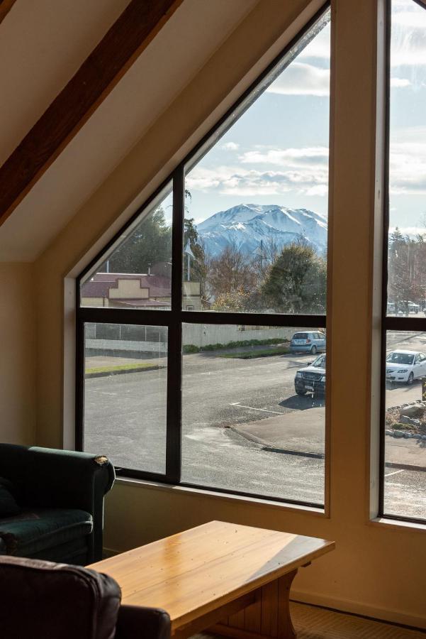 Snow Denn Lodge Methven Exteriör bild